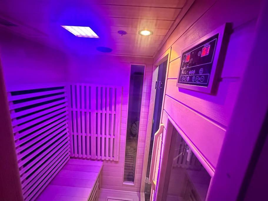 E Servagnat T3 Luxe Avec Sauna Jacuzzi Et Hammam Эперне Экстерьер фото